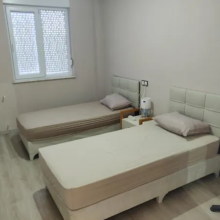 Spacious 3 Bedroom Apartment - Quick Drive To Beach, Airport & Center * Antalya